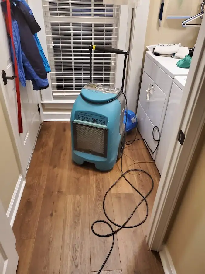 Commercial dehumidifier deployed for Flood Damage Cleanup in Grosse Pointe Farms